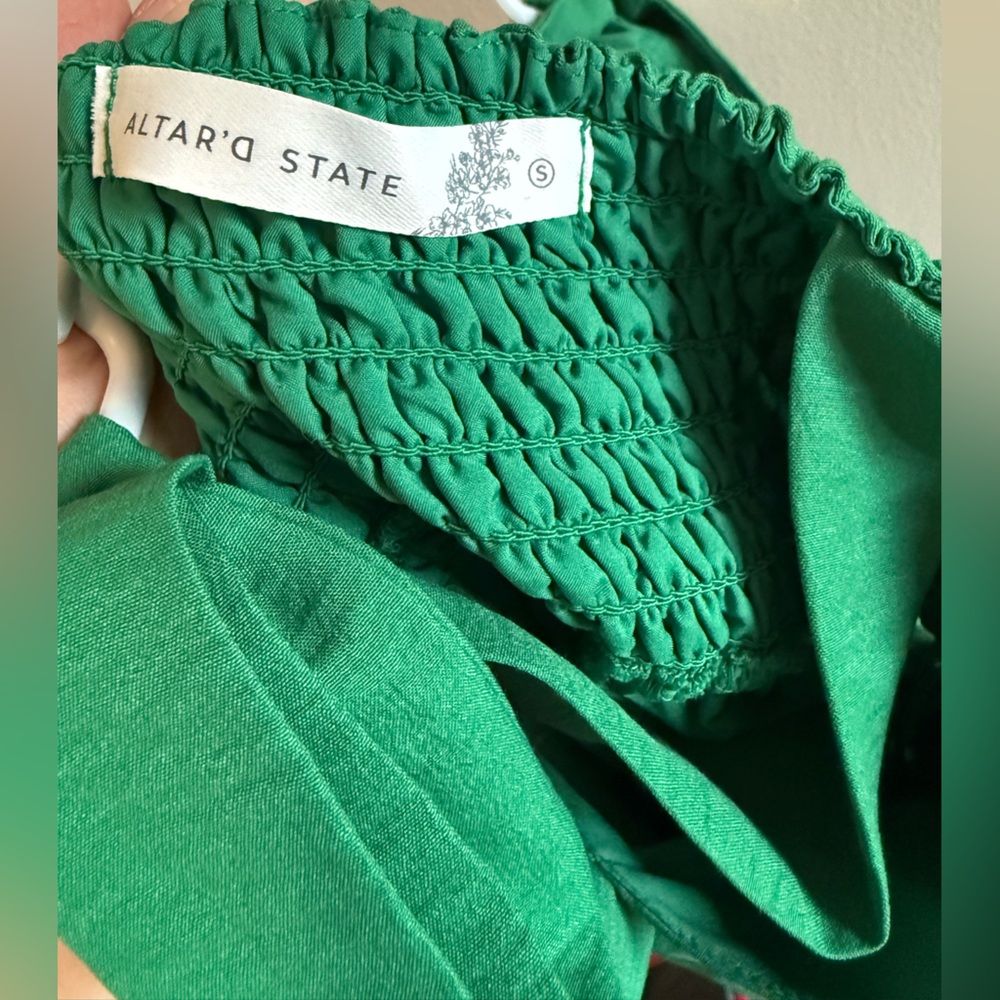 NWOT Altar'd State Emerald Green Tiered and Cut out sundress size small - Picture 6 of 6